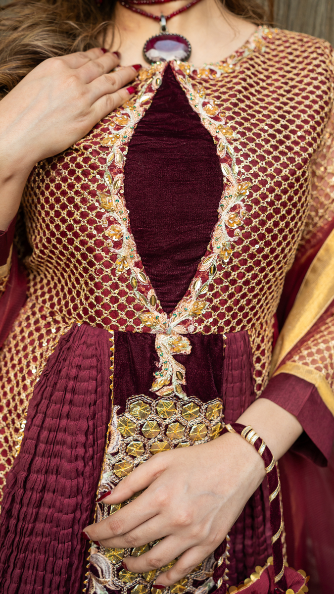 Original by Zahra ahmad brand front patch with velvet rest net fabric with sequin two piece
