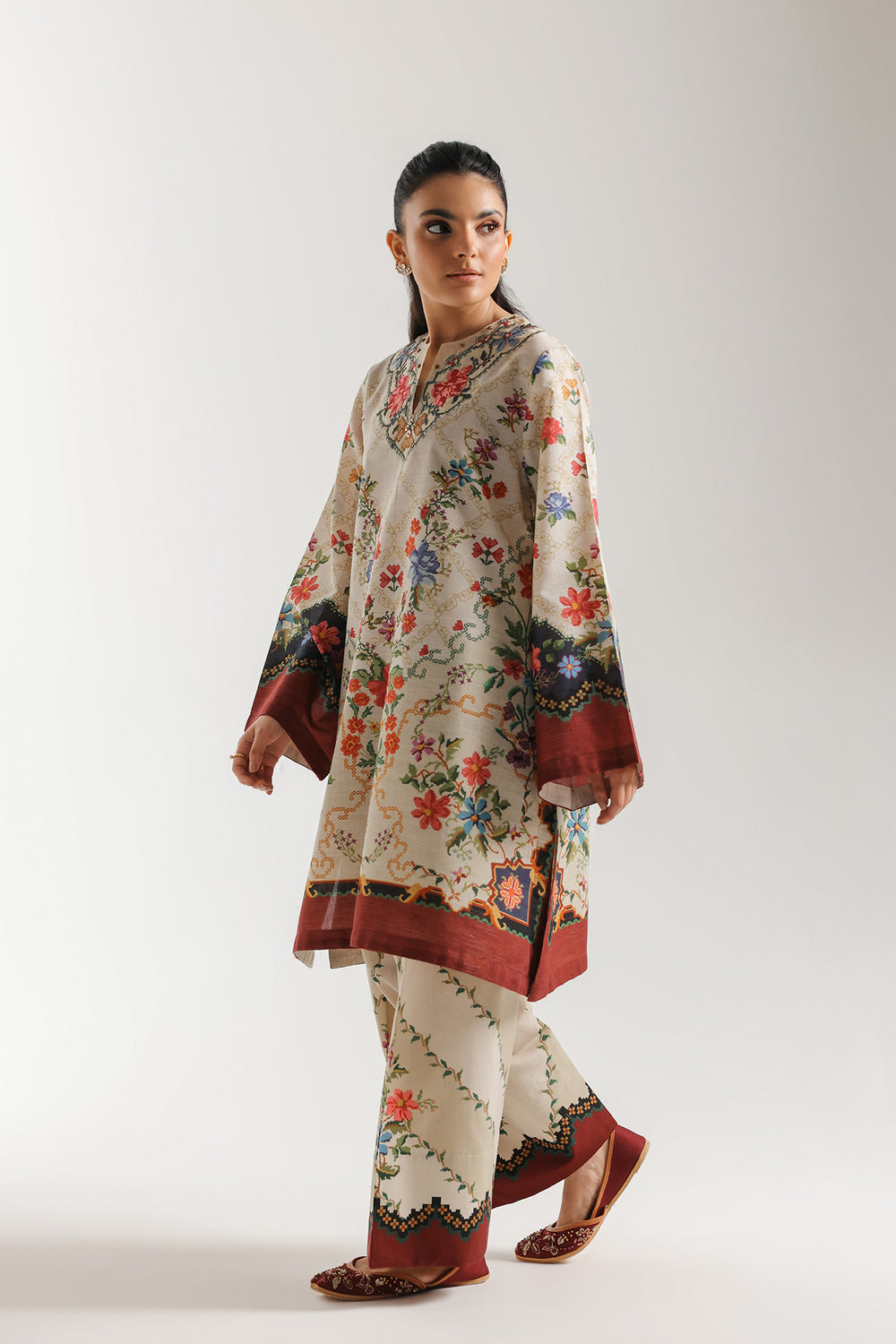 ETHNIC ORIGINAL 3-PIECE Summerwear with organza dupatta farshi shalwar