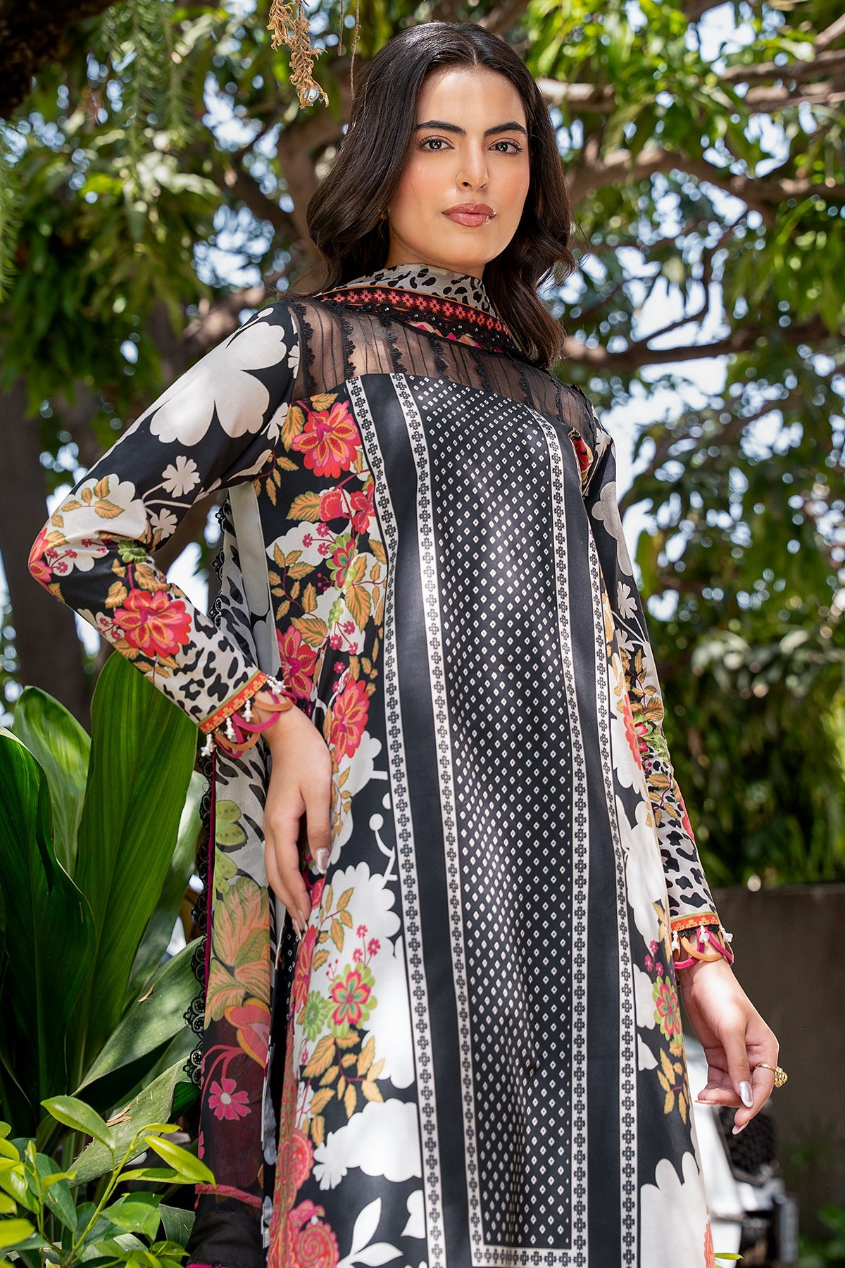 01 Chrizma original brand stitched 3-piece summer wear lawn embroidered with chiffon dupata