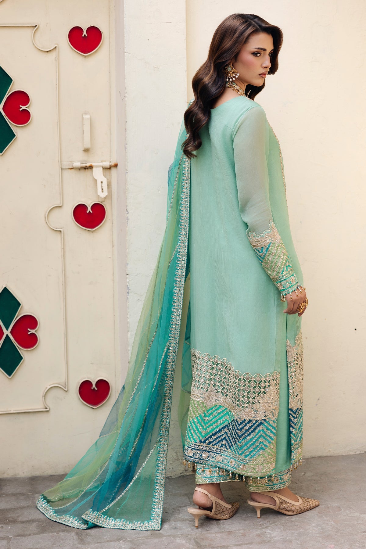 A1 Charizma brand Stitched original luxury embroidered Cline chiffon collection with organza dupata embroidered same like pic