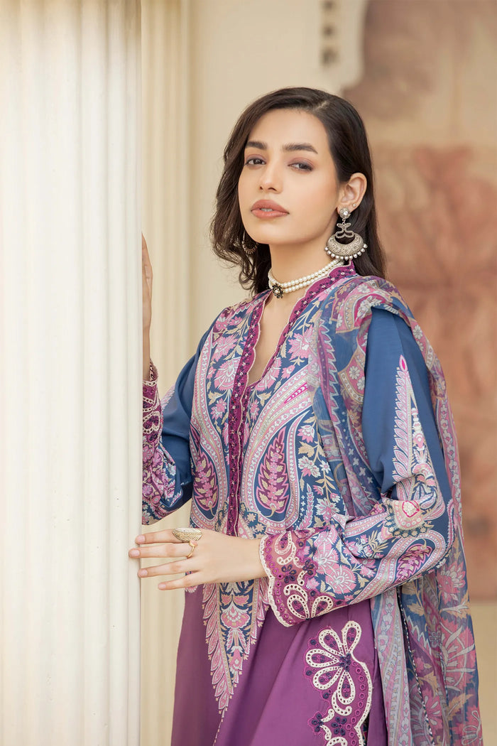 Adan libas slub fabric winter wear 3-piece with chiffon dupata kameez Length 40" as it is model pic