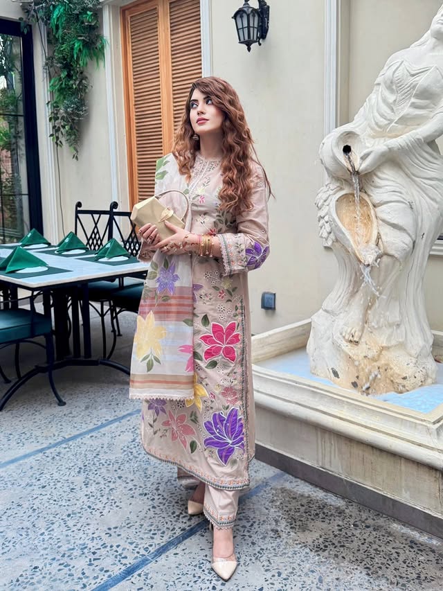 AA1 Aneela's original 3-piece Embroidered lawn with silk dupata