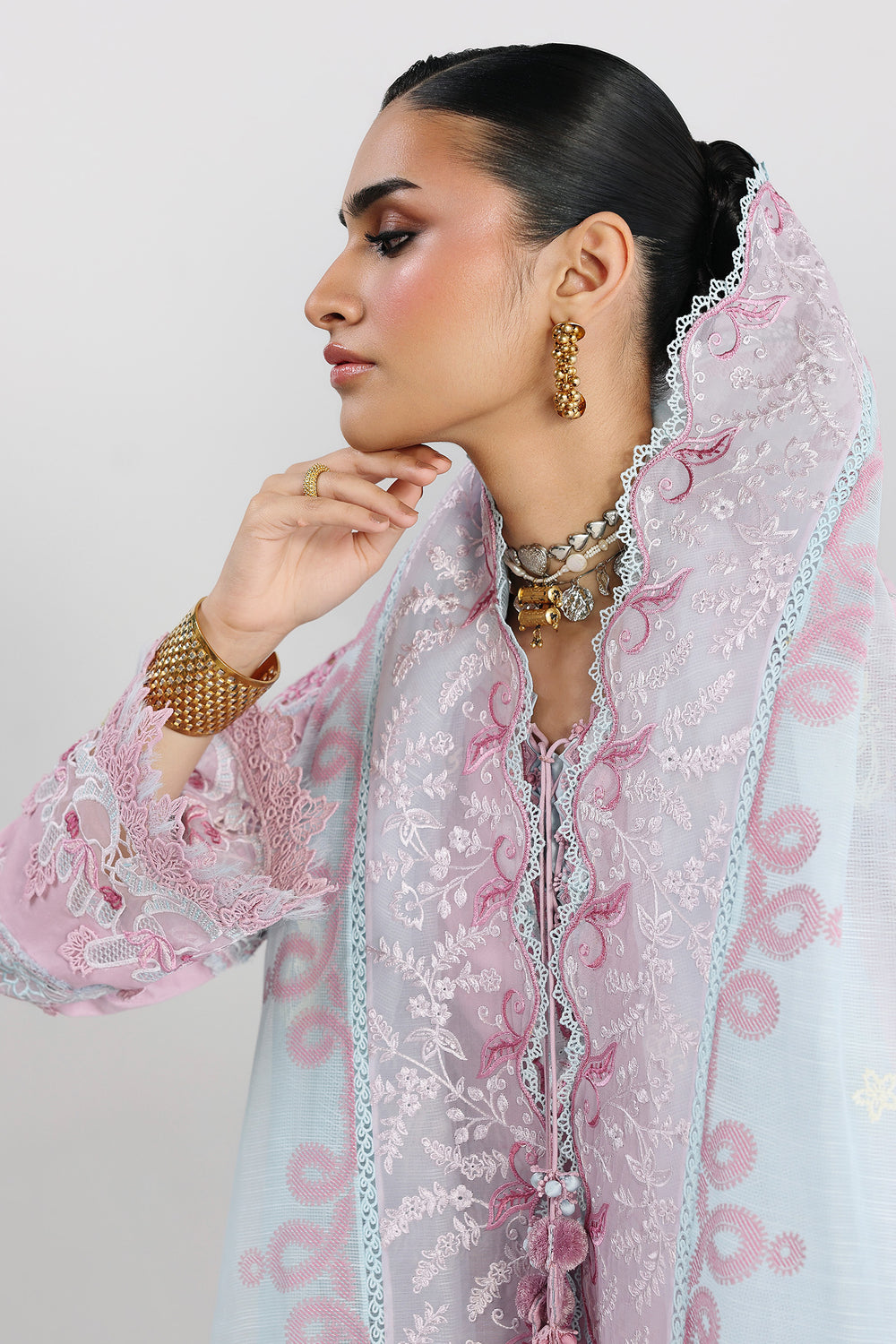AA1 Original Qalamkar brand stitched 3-piece Luxury Lawn with soft net Dupatta Emberoidered embellished Dress.