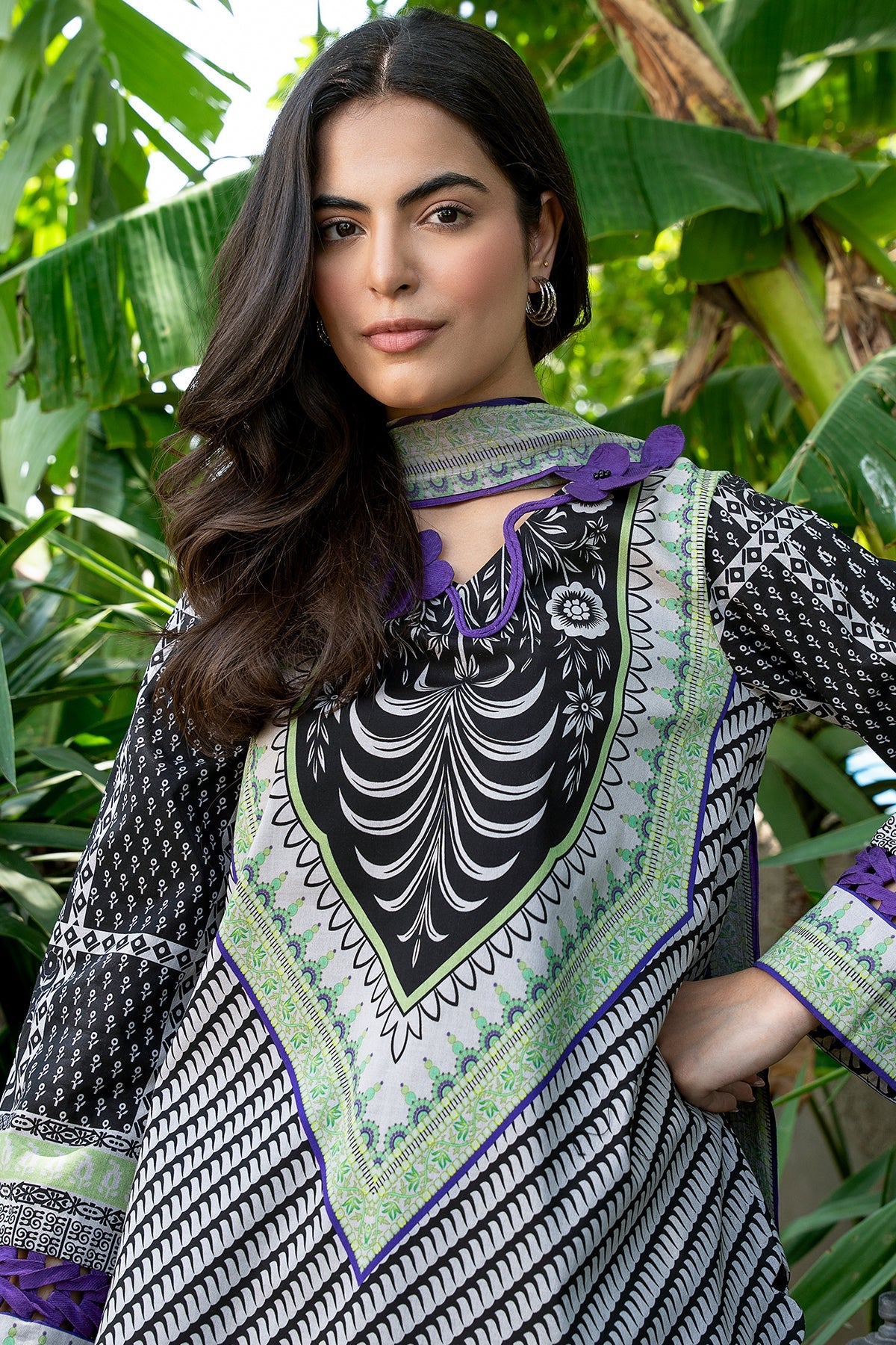 01 Chrizma original brand stitched 3-piece summer wear lawn embroidered with chiffon dupata