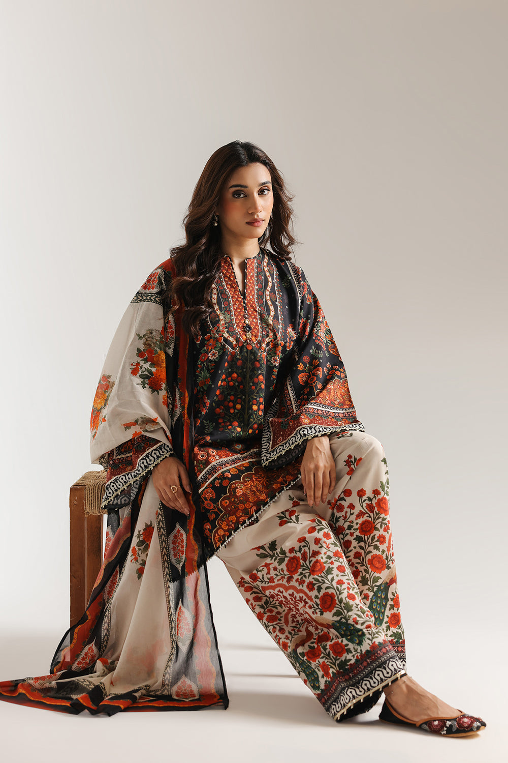 ETHNIC ORIGINAL 3-PIECE Summerwear with Swiss Lawn dupatta farshi shalwar