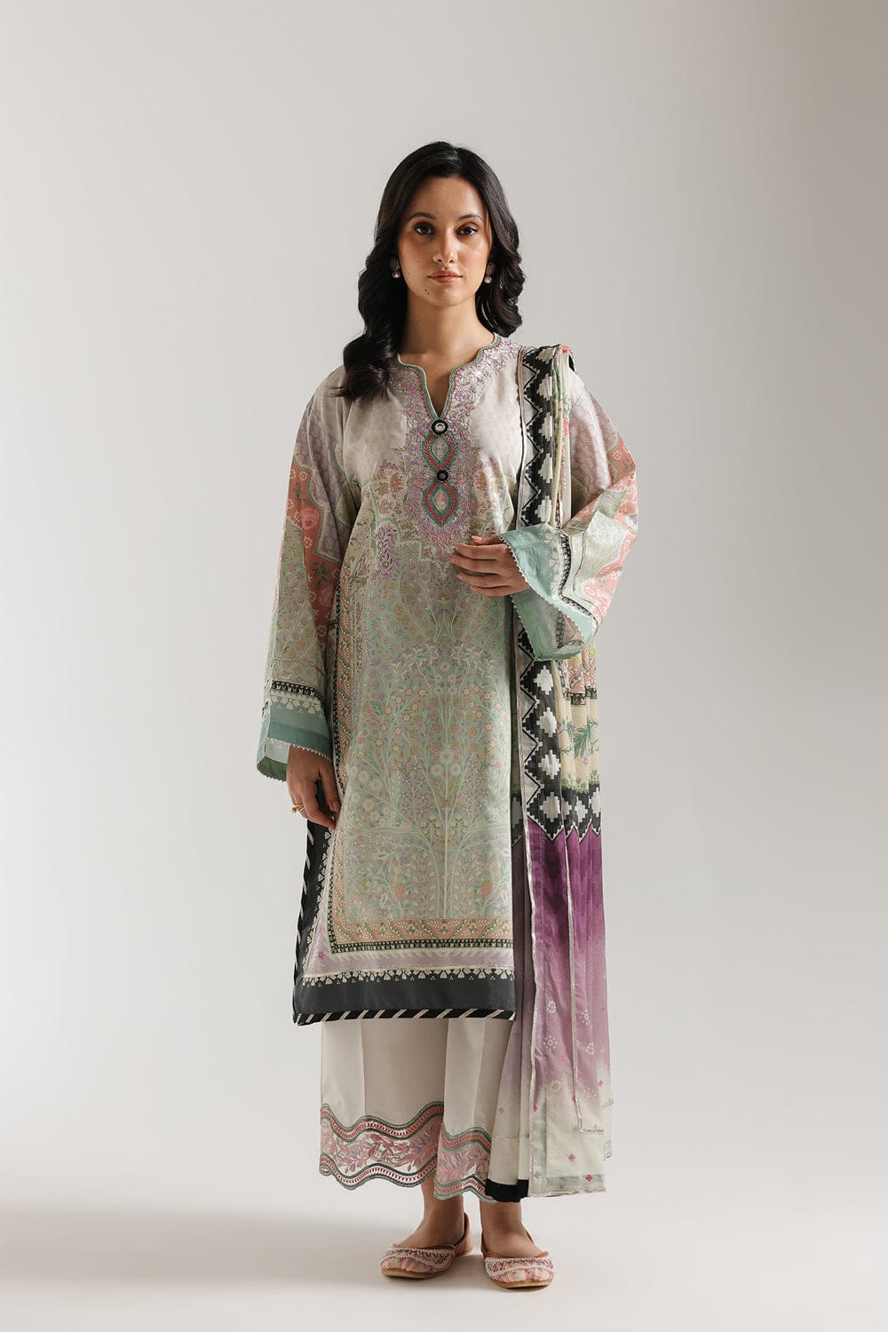 -1 Ethnic original 3-piece summer wear embroidered suit