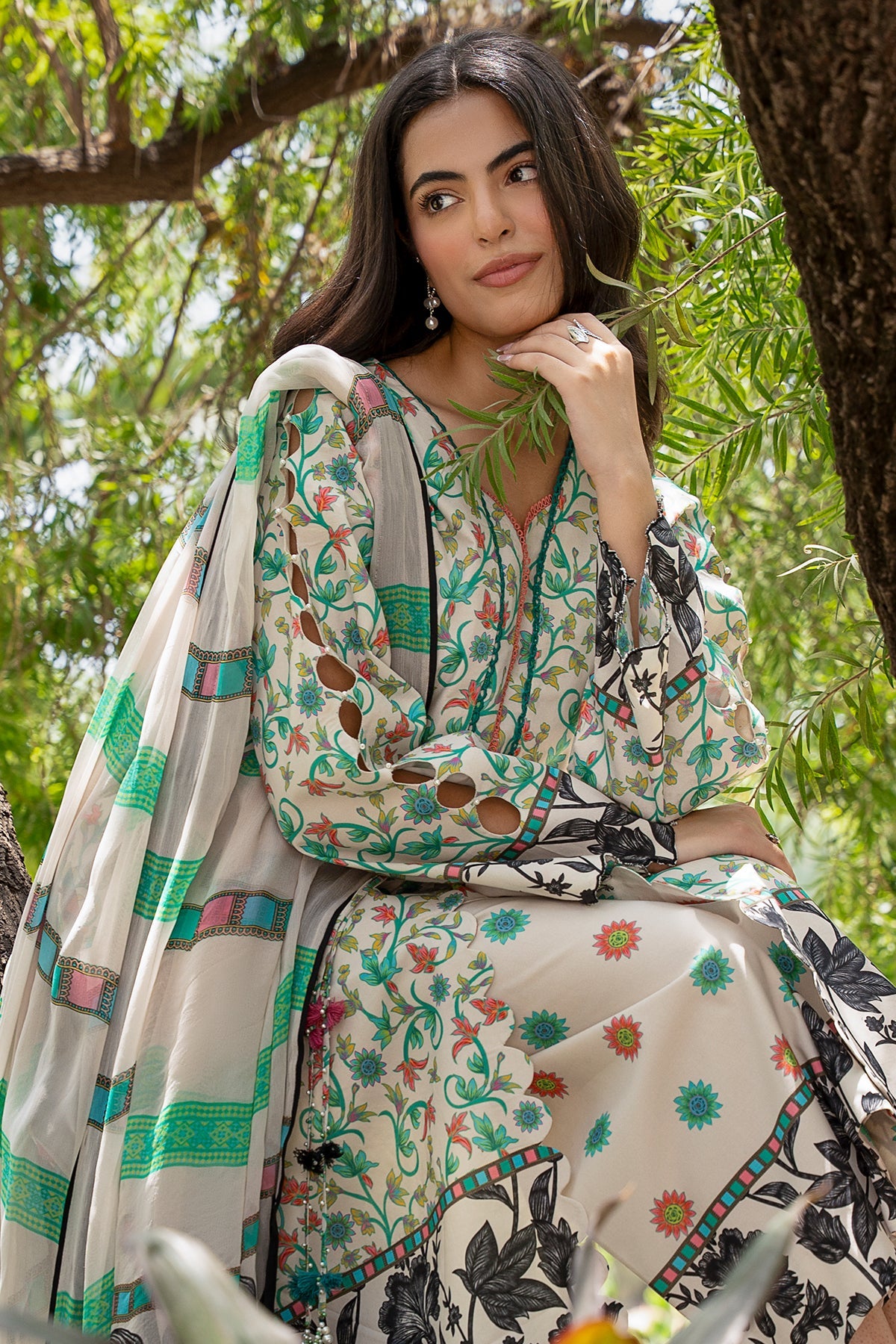 01 Chrizma original brand stitched 3-piece summer wear lawn embroidered with chiffon dupata