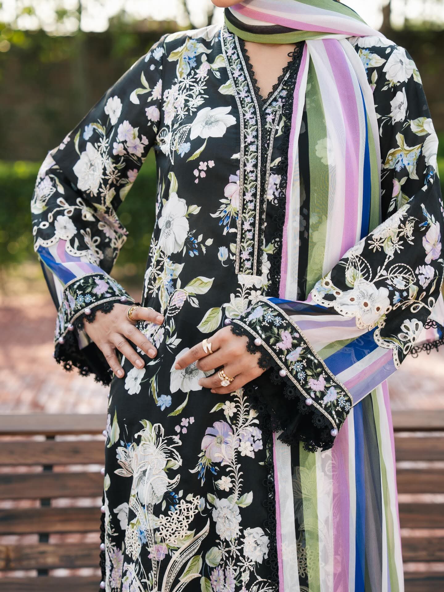 Aneela's original brand stitched full Embroidered lawn with chiffon dupata