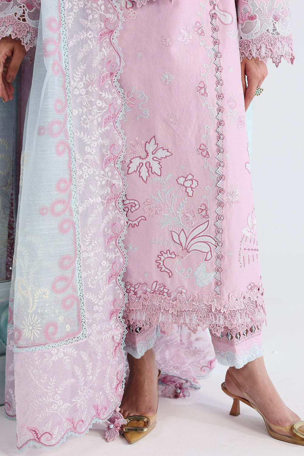 AA1 Original Qalamkar brand stitched 3-piece Luxury Lawn with soft net Dupatta Emberoidered embellished Dress.