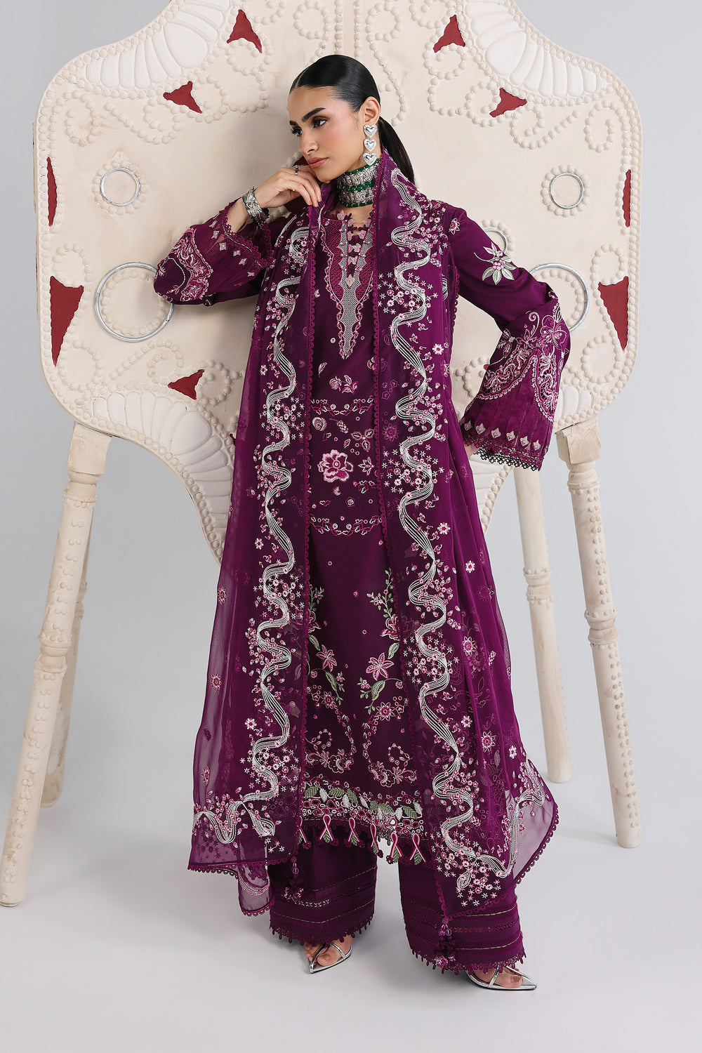 AA1 Original Qalamkar brand stitched 3-piece Luxury Lawn with Chiffon Dupatta Emberoidered embellished Dress.