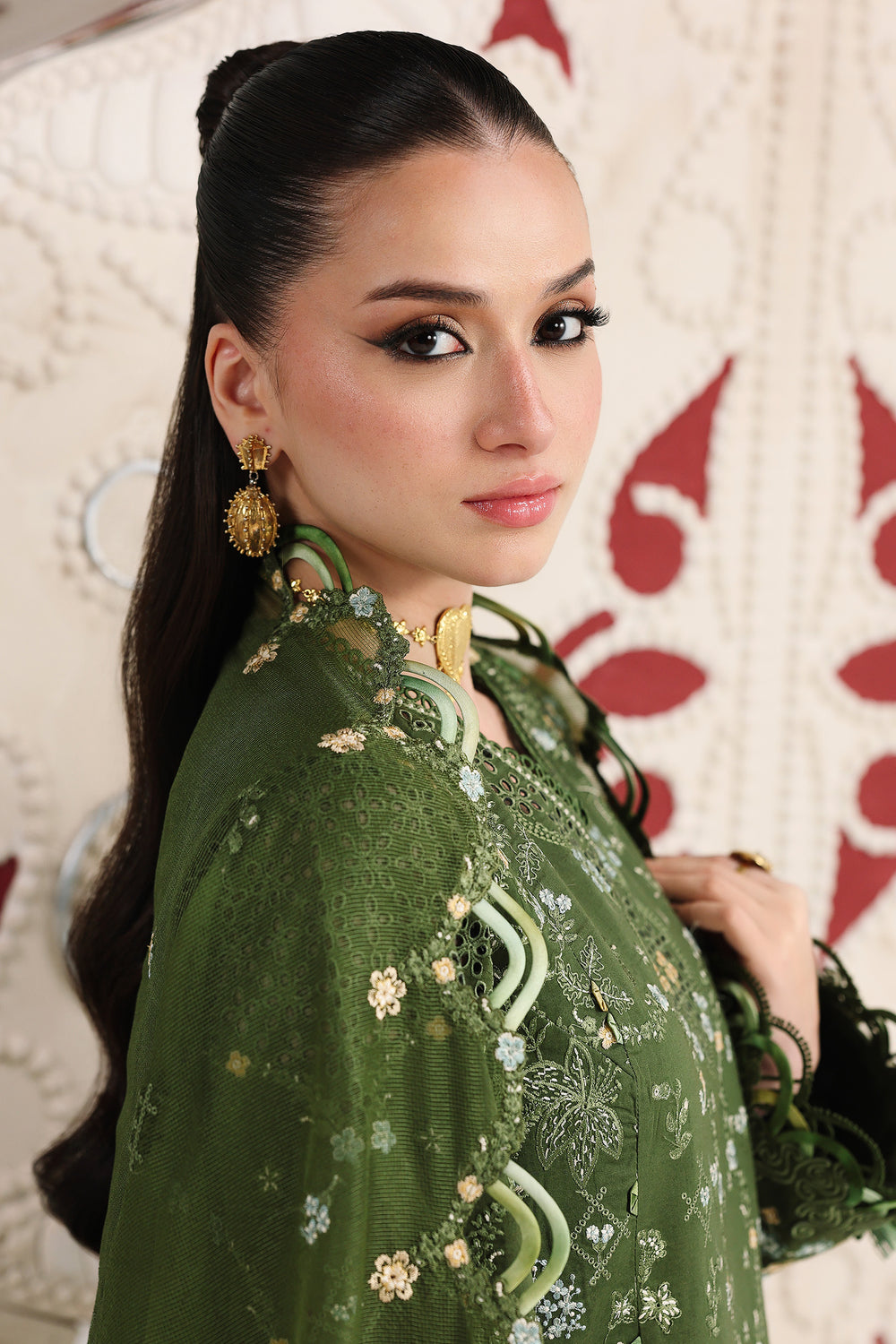 AA1 Original Qalamkar brand stitched 3-piece Luxury Lawn with soft net Dupatta Emberoidered embellished Dress.