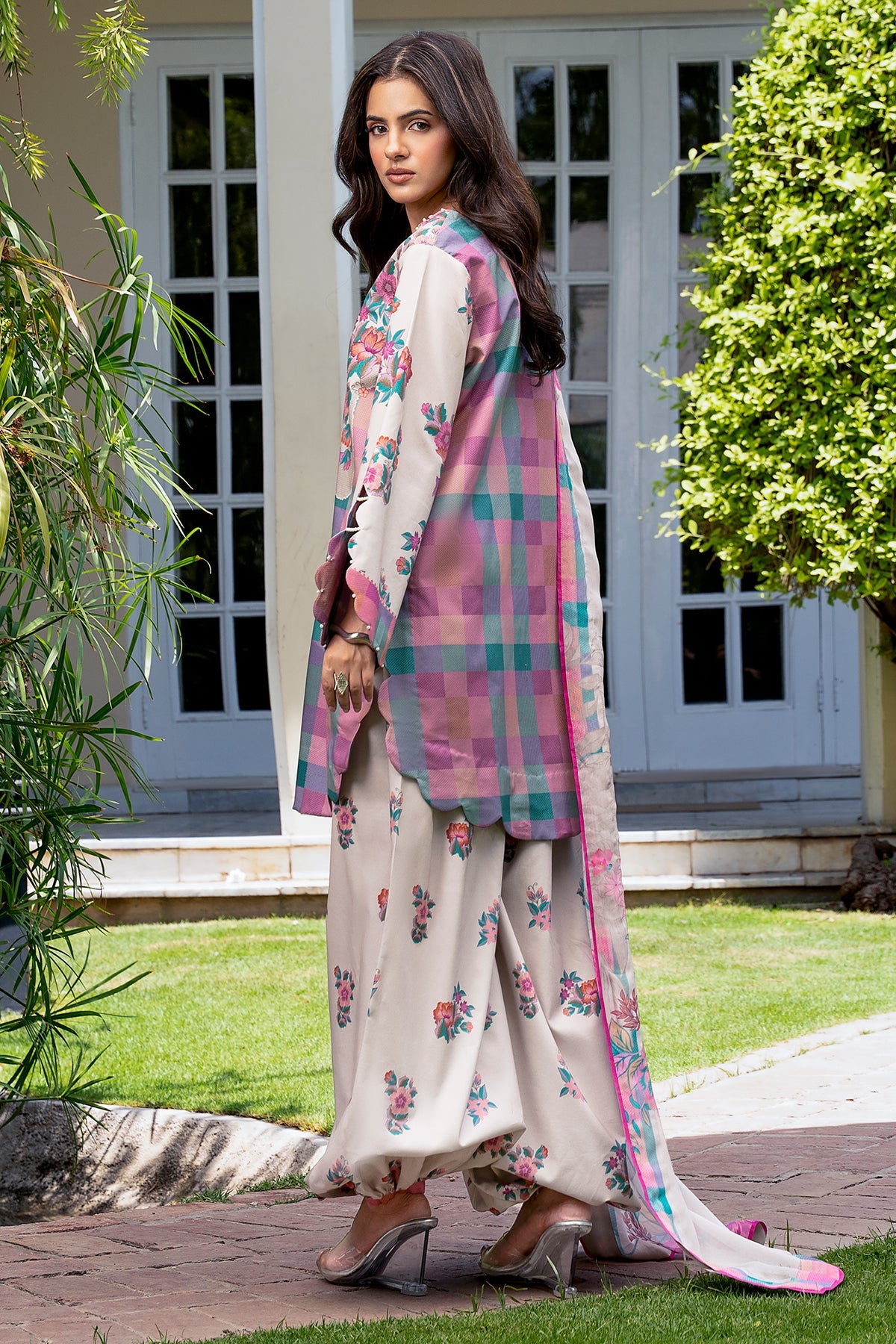 01 Chrizma original brand stitched 3-piece summer wear lawn embroidered with chiffon dupata