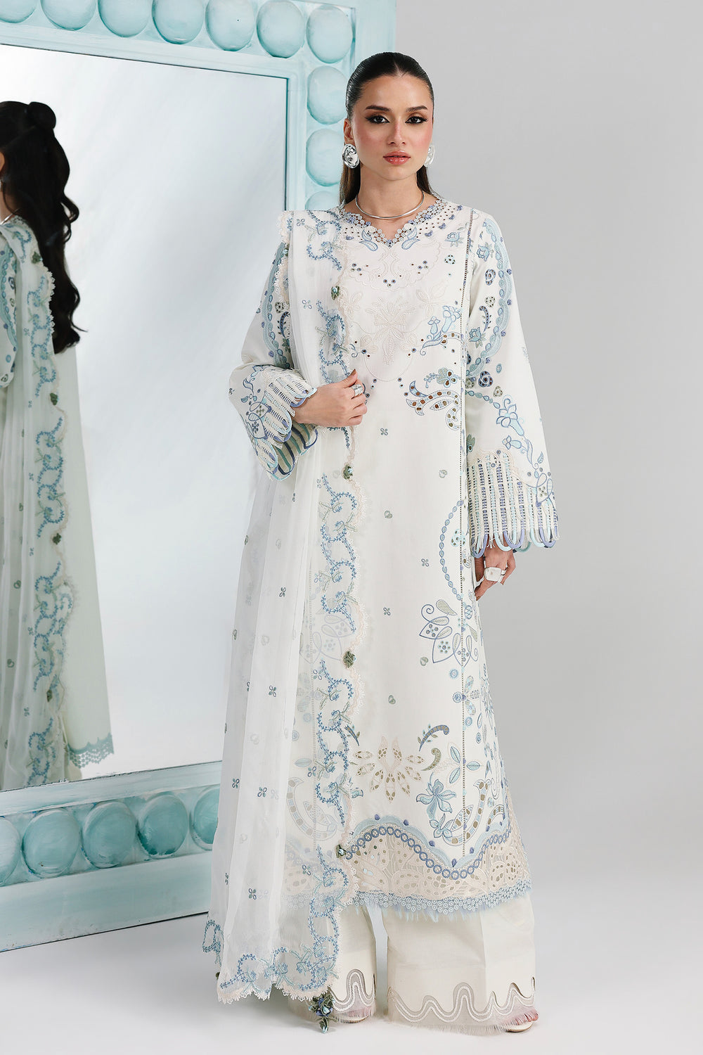 AA1 Original Qalamkar brand stitched 3-piece Luxury Lawn with Chiffon Dupatta Emberoidered embellished Dress.