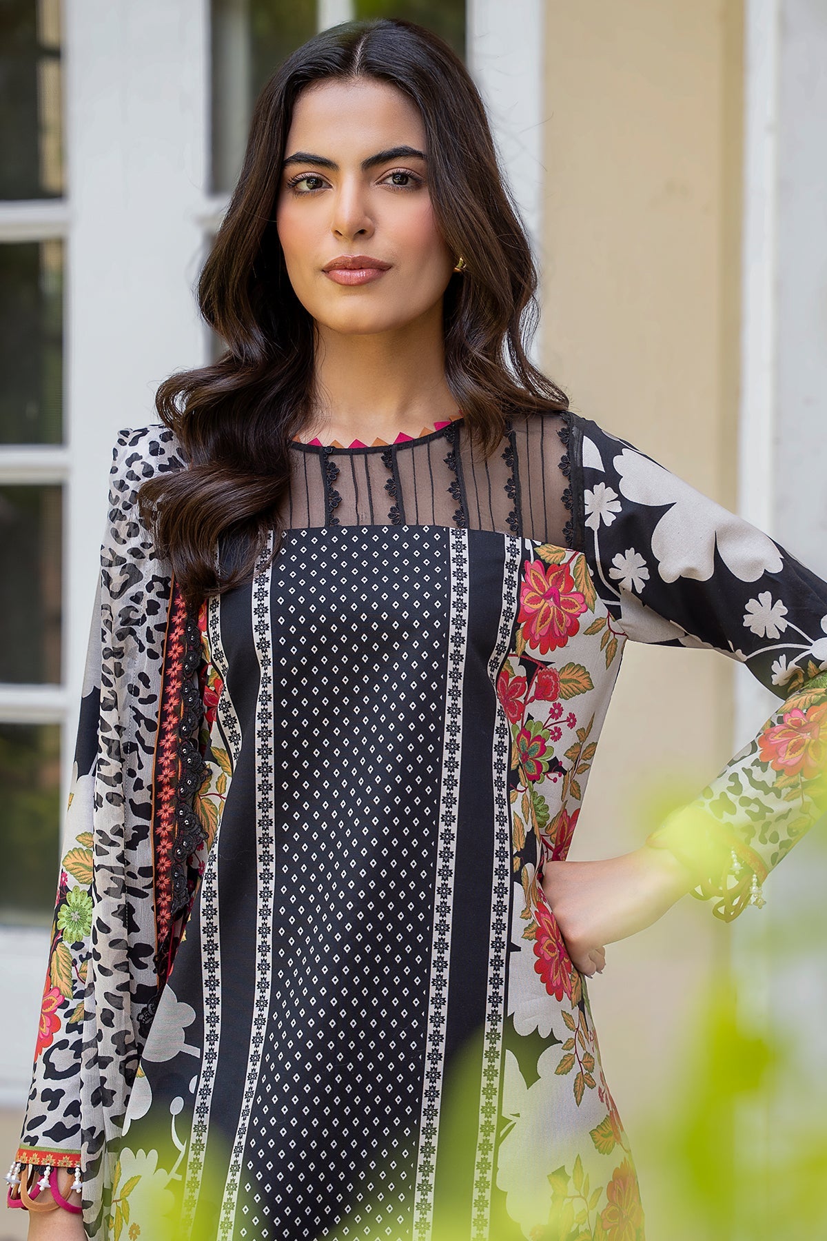 01 Chrizma original brand stitched 3-piece summer wear lawn embroidered with chiffon dupata