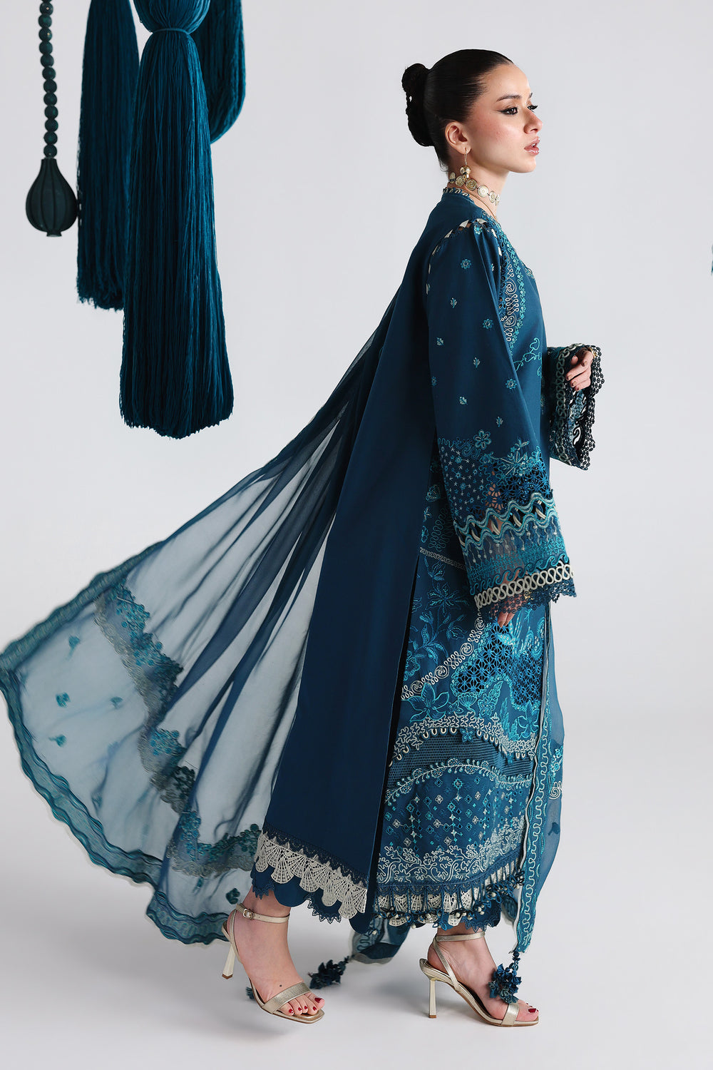AA1 Original Qalamkar brand stitched 3-piece Luxury Lawn with Chiffon Dupatta Emberoidered embellished Dress.