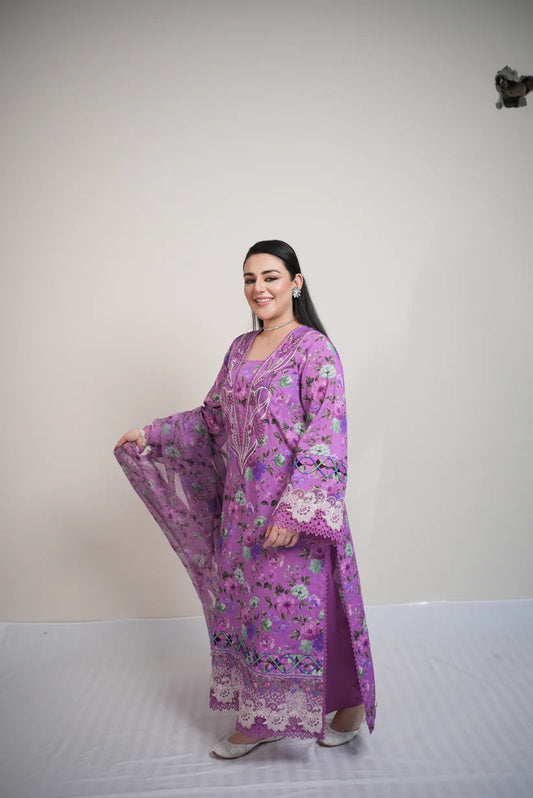 Aneela's original Cambric Cotton 3-piece suit with chiffon dupata
