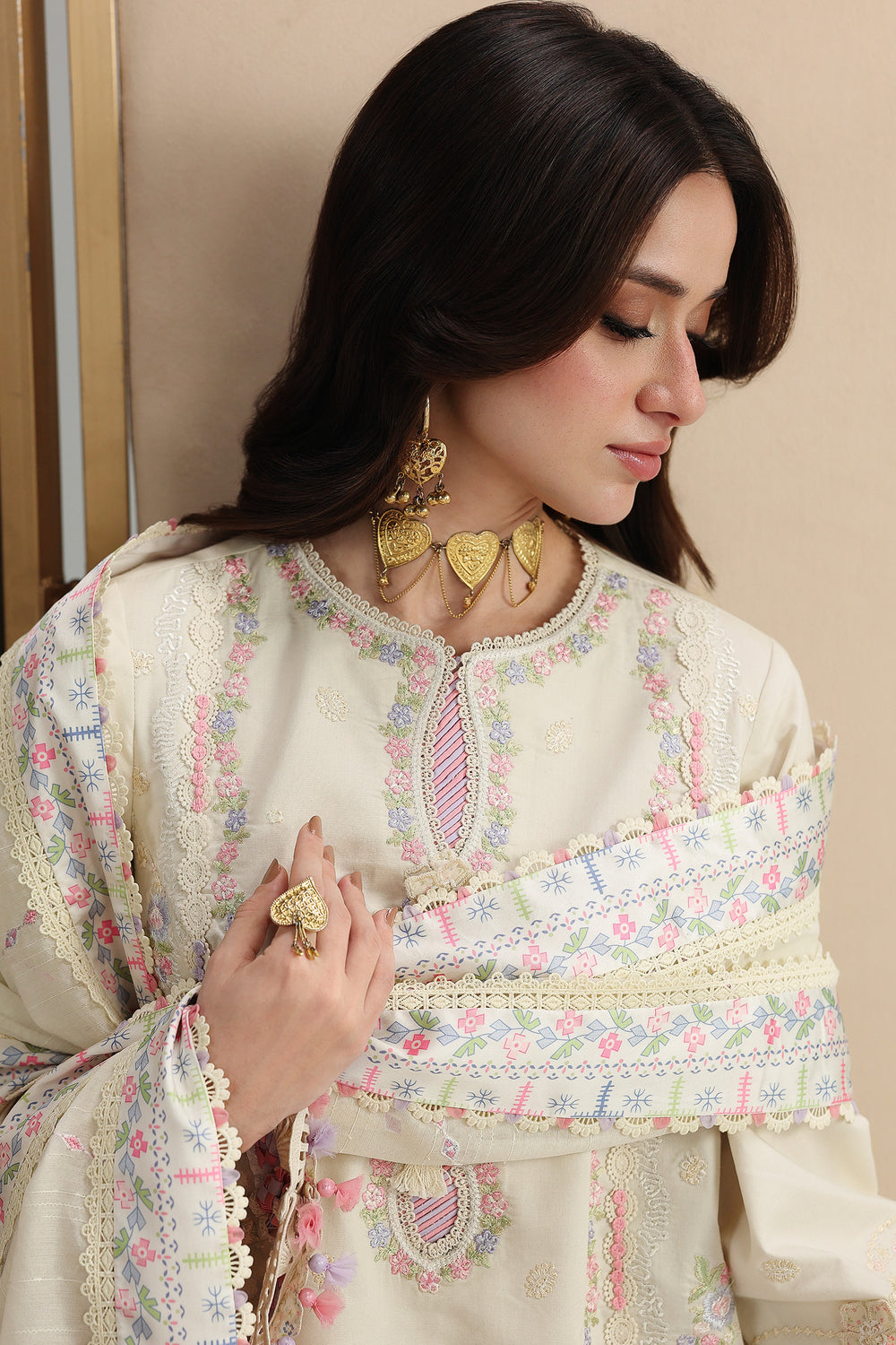 AA1 Original Qalamkar brand stitched 3-piece Luxury Lawn with soft net Dupatta Emberoidered embellished Dress.