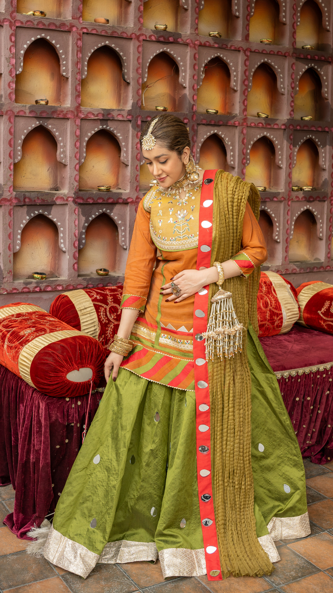 Original by Zahra ahmad branded ready to wear as it is model pic katan silk fabric